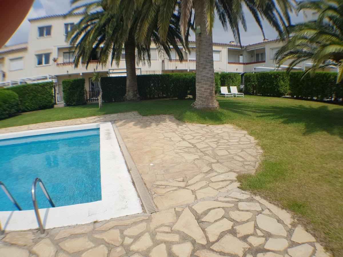 Ferienwohnung Puerto Rico 6 Empuriabrava Exterior foto
